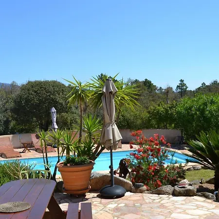 A Foresta Piscine Privee Villa